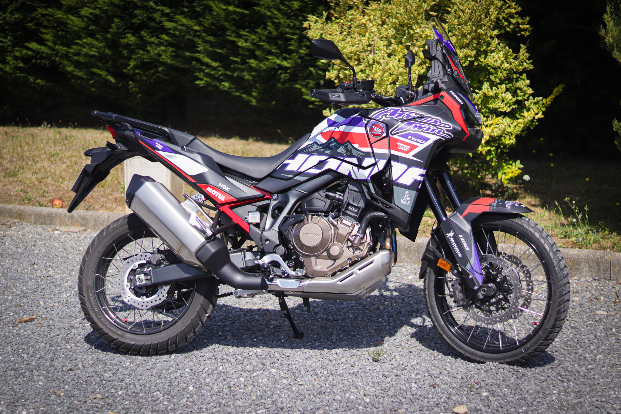 Image Kit déco Africa Twin sur-mesure : du brief à la route