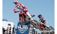 Image Team Honda Motoblouz SR Motul  Premier podium de Thibault Benistant en 450 !