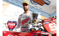 Image Team Honda Motoblouz SR Motul Thibault Bénistant conserve la plaque rouge !